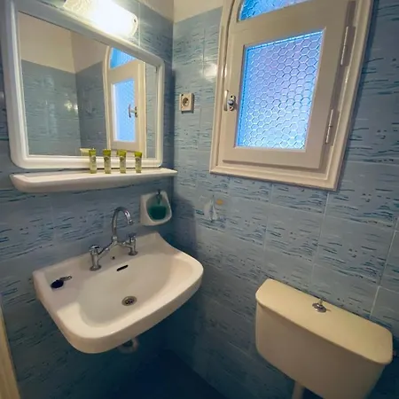 Afrodite's Loft & * Палеокастрица